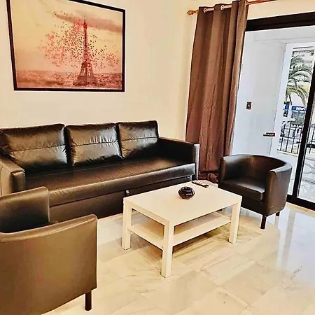 Puerto Banus, 2 Rooms, Pool And Private Parking. 公寓 马尔韦利亚