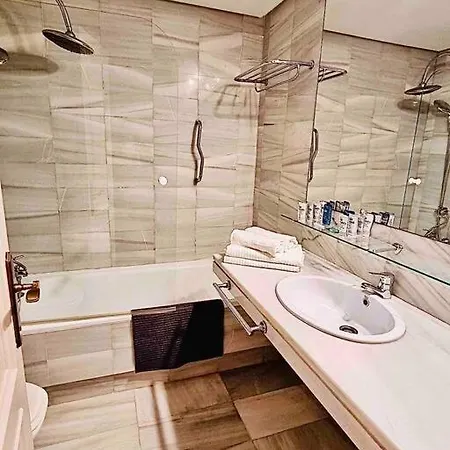 公寓 Puerto Banus, 2 Rooms, Pool And Private Parking. 马尔韦利亚