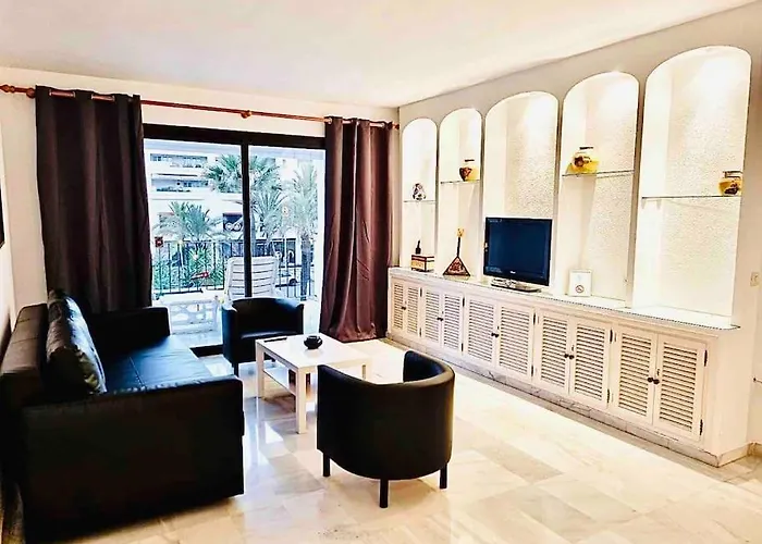 Puerto Banus, 2 Rooms, Pool And Private Parking. * Marbella